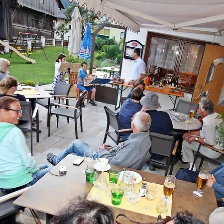 ホテル Kleine Liesing